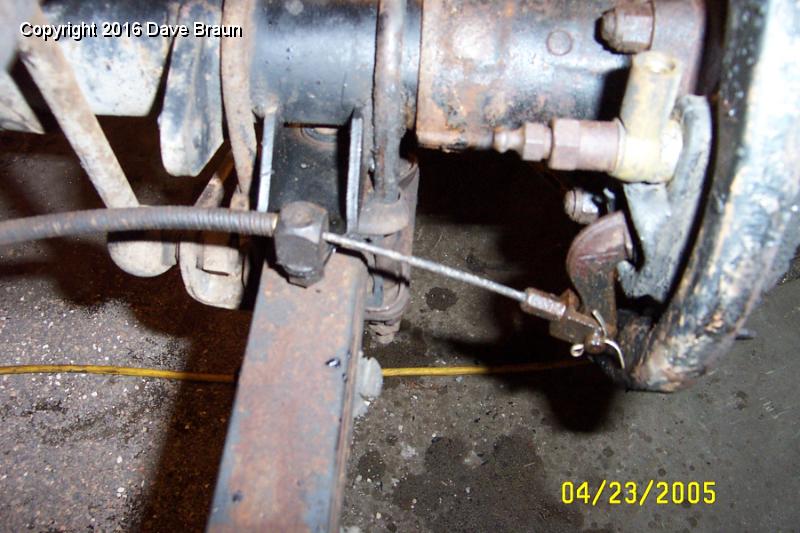 MGTD15470/Brakes/Left rear brake assy